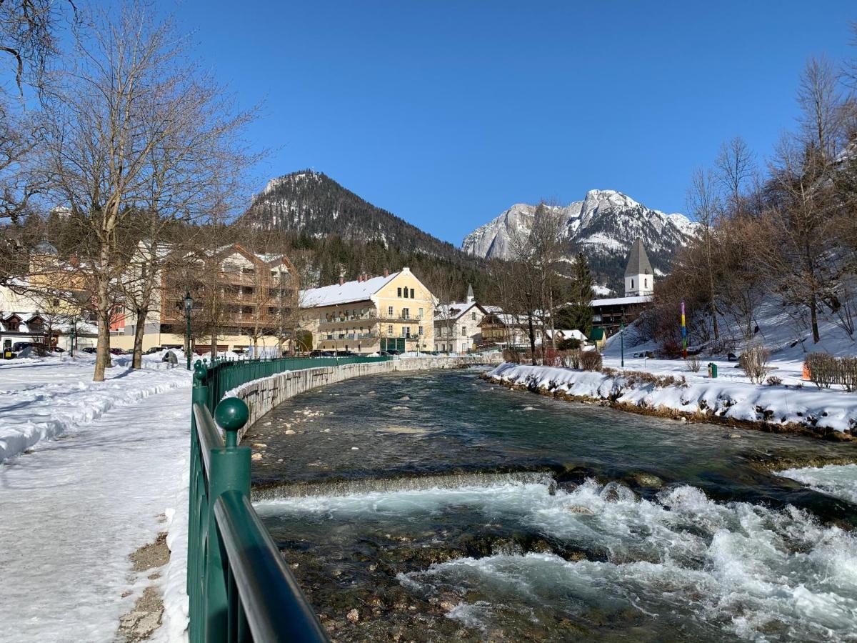 Alpenblick Suite باد غويسرن المظهر الخارجي الصورة